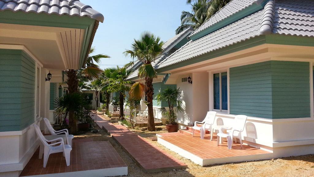 Vipha Ville Resort Ban Huai Yang Room photo